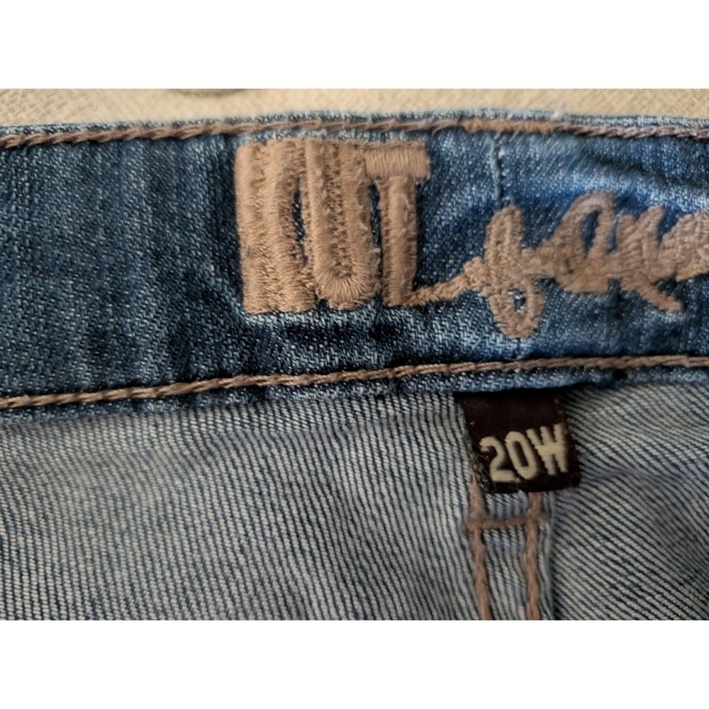 KUT From the Kloth Reese Denim Stretch Comfort Shorts Medium Wash Size 20w - Picture 4 of 4